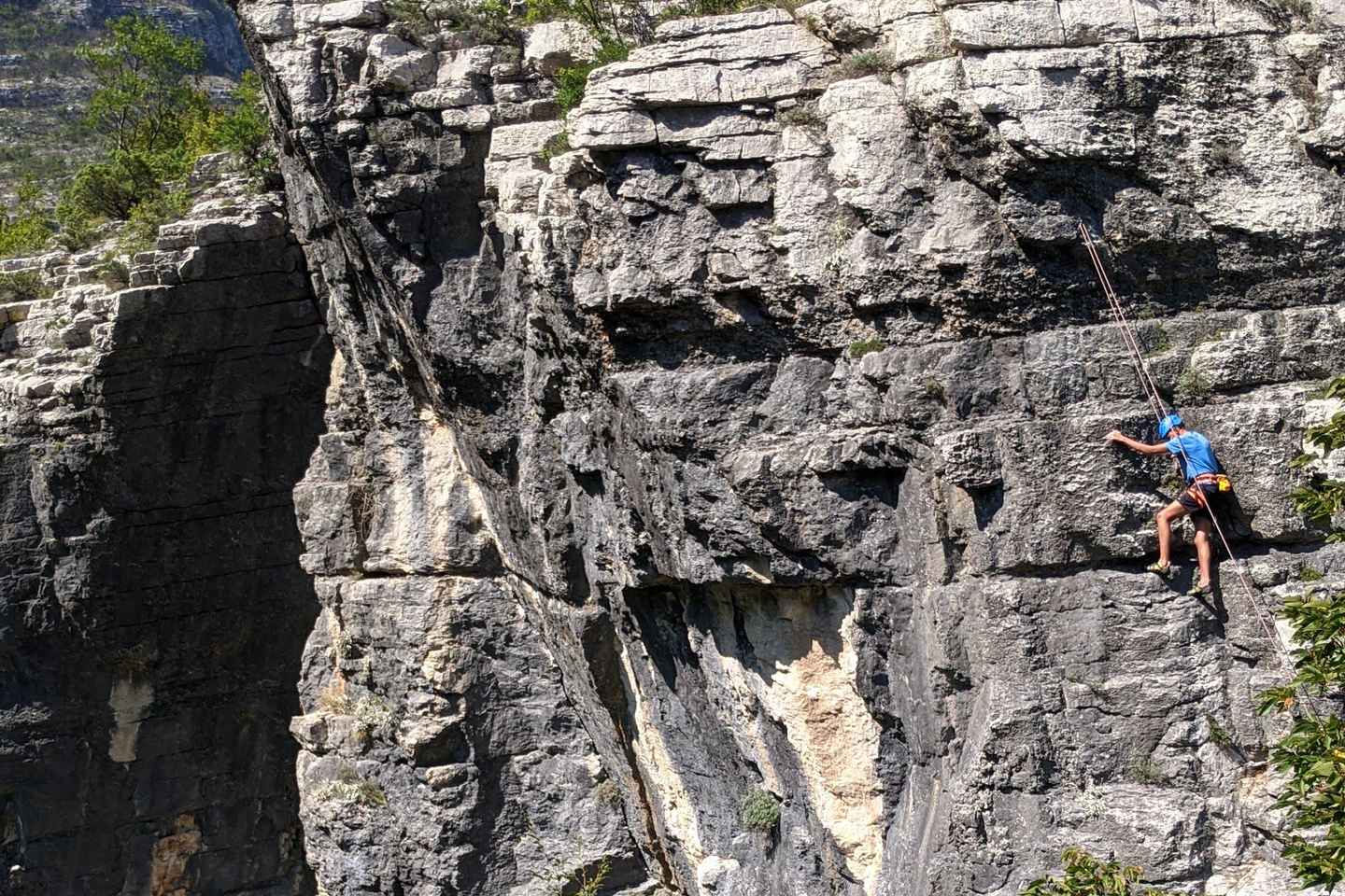 Jablanica & Dreznica: Scenic Rock Climbing Adventure Tour