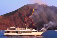 From Milazzo, Panarea and Stromboli Boat Trip by Night - Housity