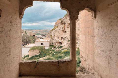 Tbilisi: Mtskheta, Gori & Uplistsikhe Small-Group Tour