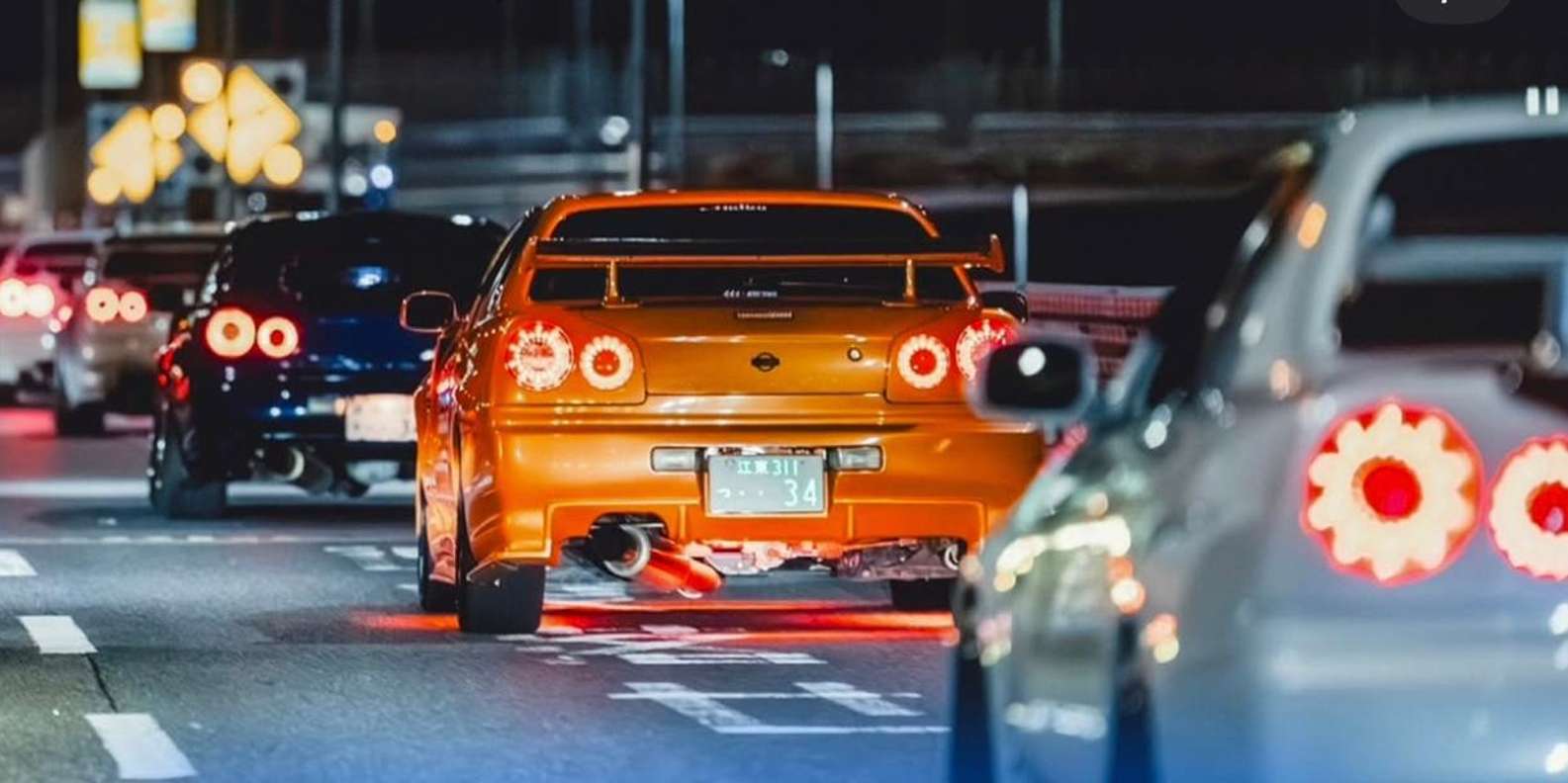 Tokyo Drift: GO Daikoku Araba Buluşması R34 Skyline Araba Kulübü |  GetYourGuide