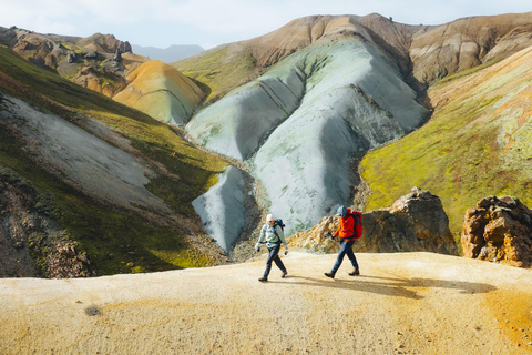 3-Day Highlands: Landmannalaugar, Emerald Ridge & Háifoss