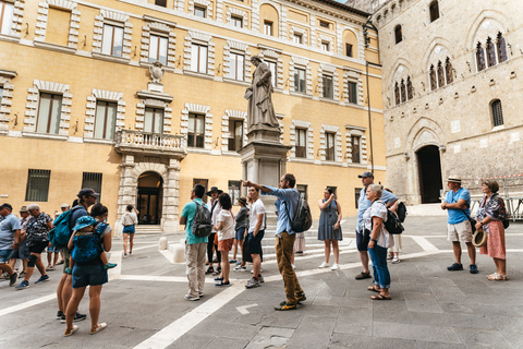 Firenze: Tour per piccoli gruppi di Siena, San Gimignano e ChiantiTour di un giorno della campagna con pranzo