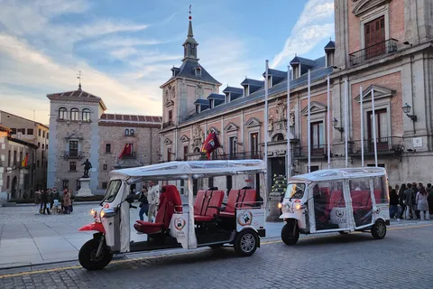 Rondleiding door Madrid: Geheimen in een elektrische Tuk Tuk