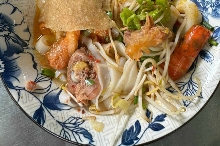 Da Nang Street Food privétour met LGBT gidsMotortour