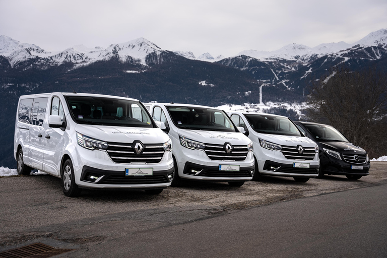 Chamonix: Privater Transfer von Genf mit Wi-Fi und Wasser