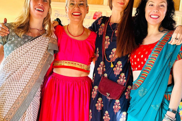 Delhi: monumentos, patrimonio y artesanía con mujeresTour de 1 día completo