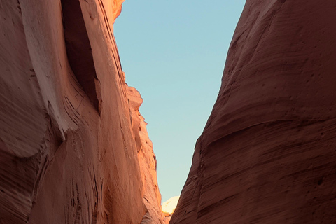 Page: Wind Castle Canyon Tour with Navajo Guide