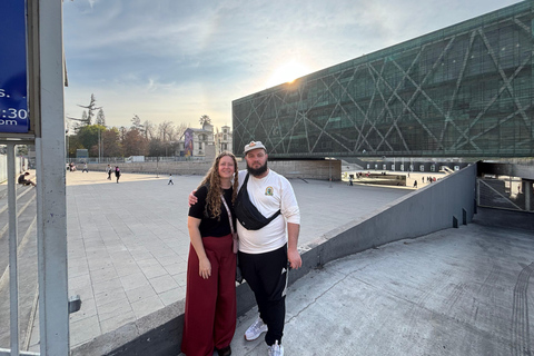 Santiago : Yungay, mémoire, art et visite à pied du quartier