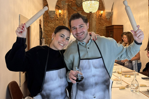 Florence: Ravioli & Pasta Cooking Class & Wine + Gift Apron Private Cooking Class