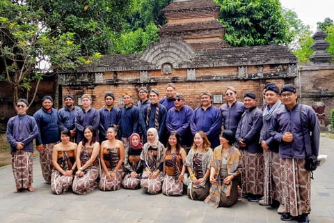 Old Yogyakarta: Heritage Walking Tour with Pickup - Image 2