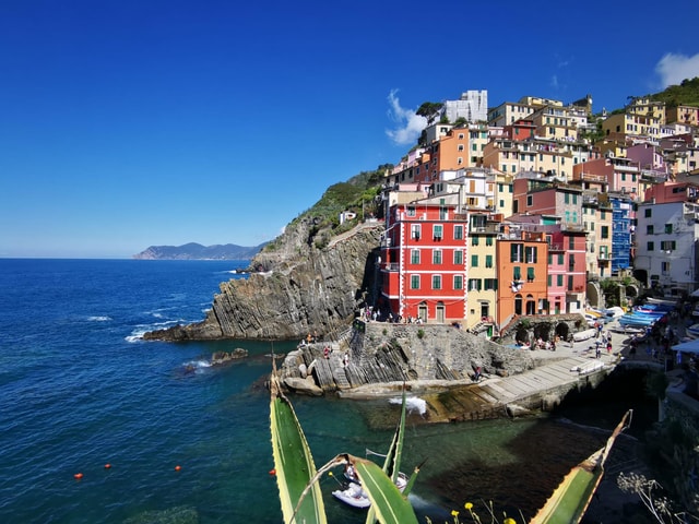 Florence: Cinque Terre, pesto cooking class & Carrara marble