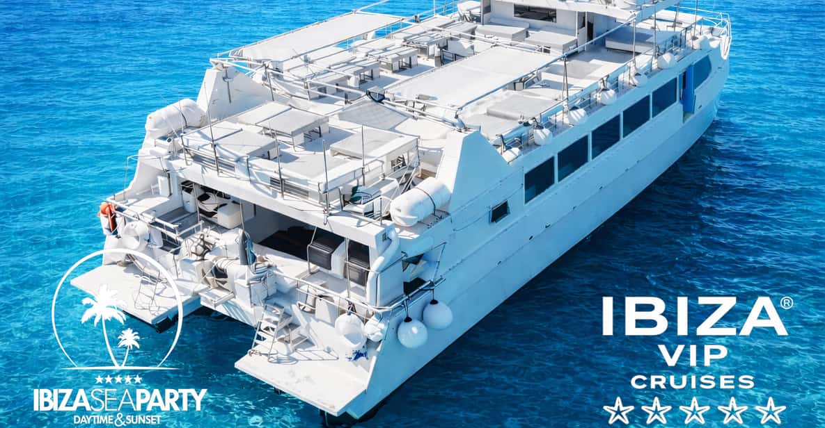 Afbeelding 45 van Ibiza: VIP-feest op een catamaran met DJ, open bar, paella en discotheken