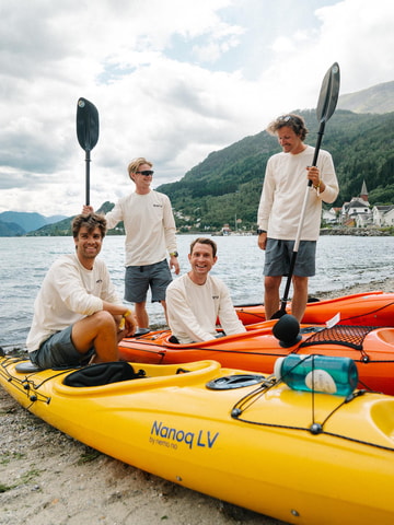 Luster: Guided Kayak Tour in the Lustrafjord