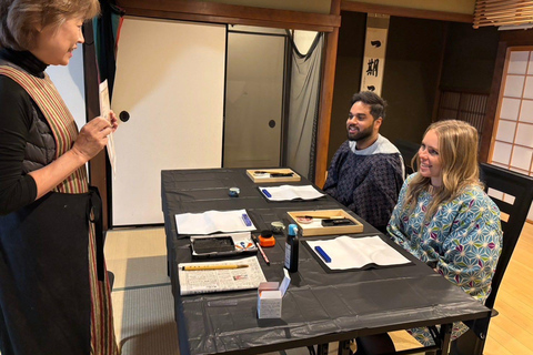 Kyoto: Japanese Calligraphy Experience in a Historic House