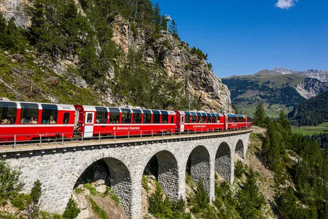 Bernina Express: Scenic train between Chur and Poschiavo