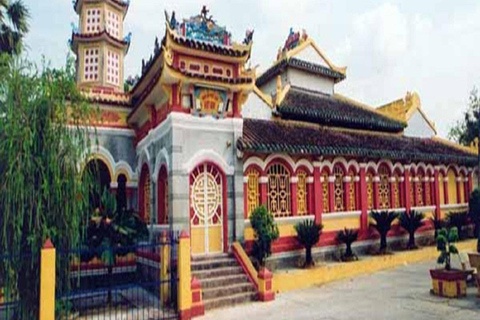 Da Nang Sighstseing Tour Religion by Scooter & Cafe Culture