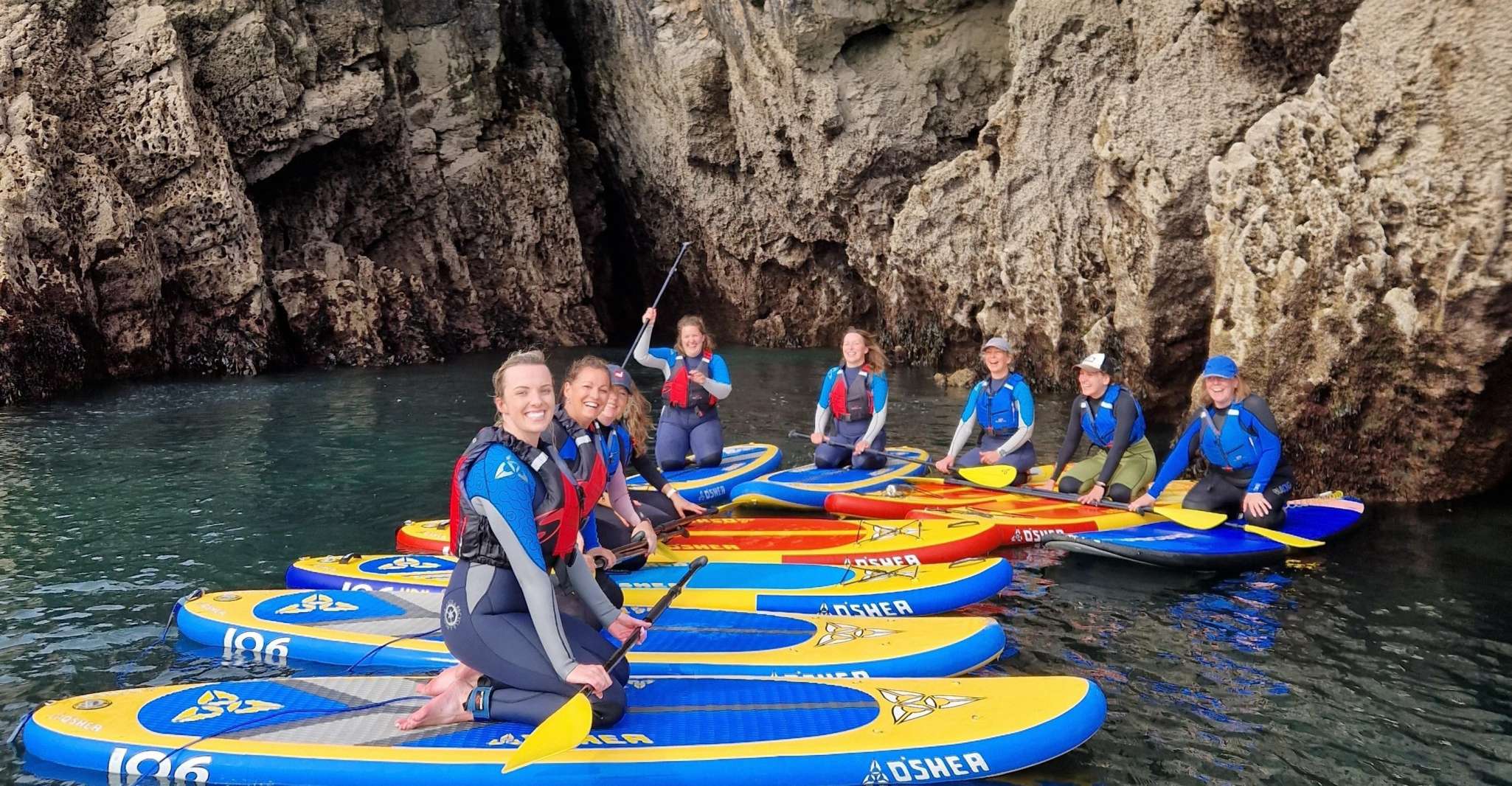 Pembrokeshire, Paddle Boarding At Tenby North Beach - Housity