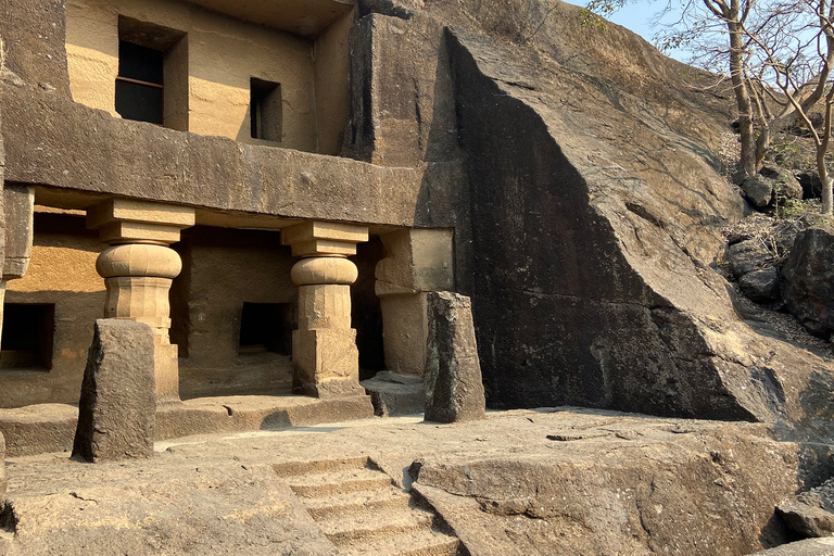 Bombay: Cuevas de Kanheri y Templo de la Pagoda DoradaSólo Excursión a las Cuevas de Kanheri