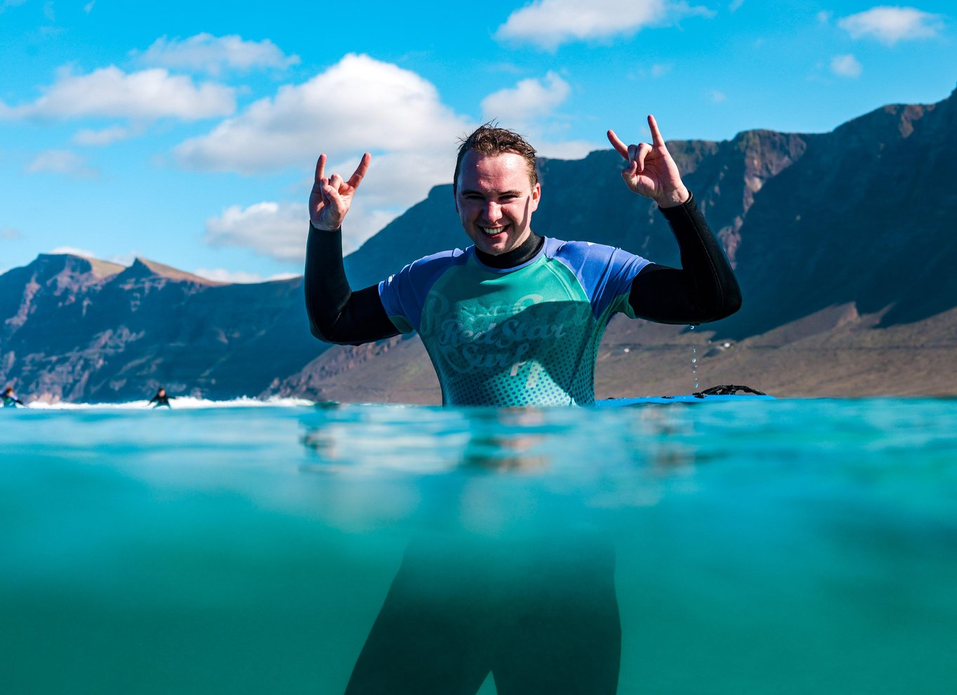 Lanzarote: Famara Beach Surfing lektion for alle niveauer