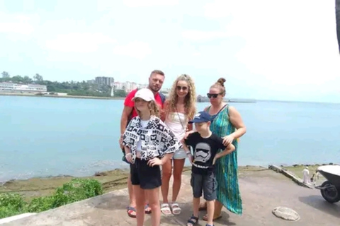 Mombasa: City Orientation Guided Tour With Rickshaw Ride.