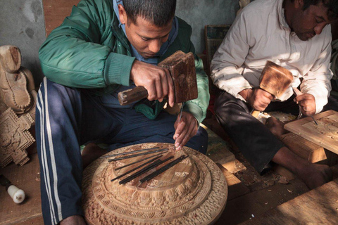 Kathmandu: Arts and Crafts Immersion Tour with Lunch
