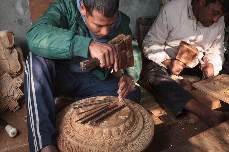 Kathmandu: Arts and Crafts Immersion Tour with Lunch