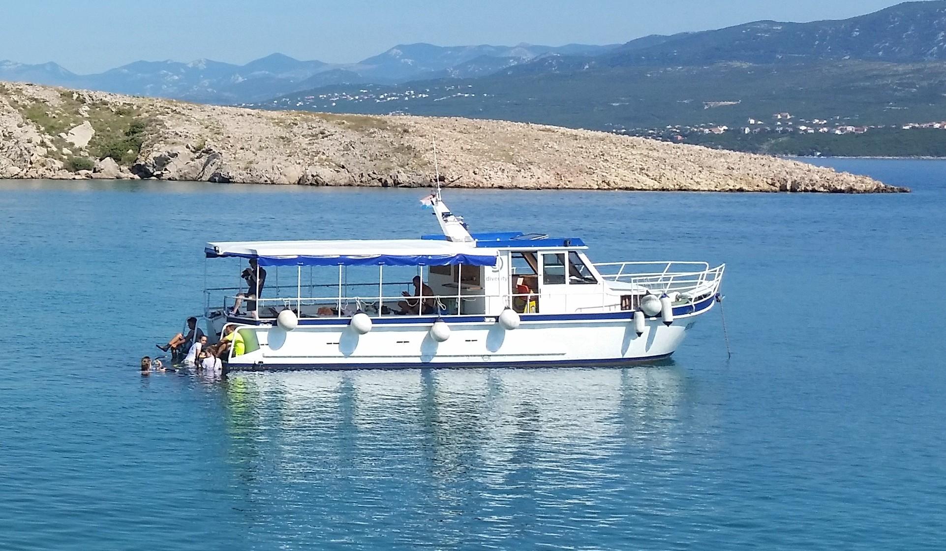 Crikvenica: Höhlen- und Bucht-Bootstour
