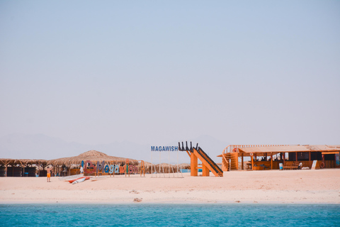 Hurghada: Luxury Catamaran Semi Submarine & Island & Sunset Luxury Catamaran Island With Private Transfer