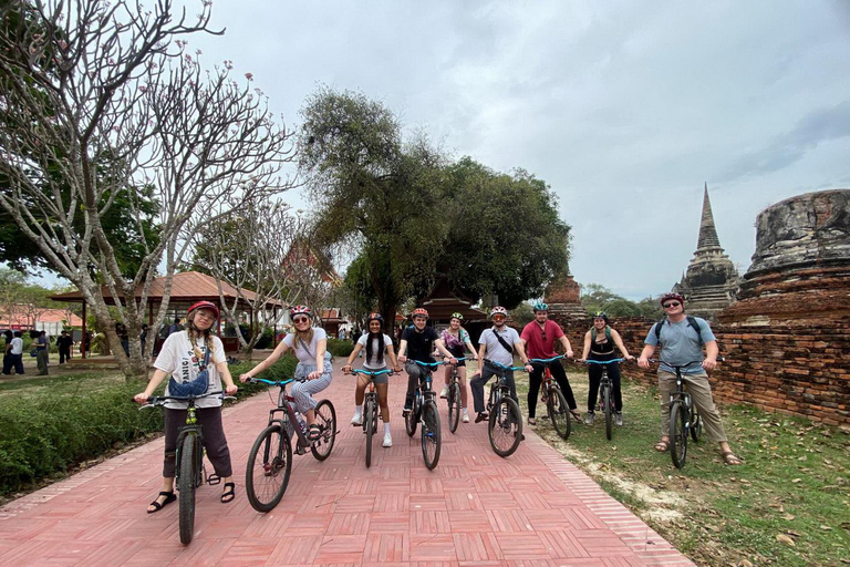 Ayutthaya: Colorful of Ayutthaya bicycle tour