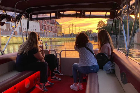 Wrocław Architecture Cruise by Catamaran