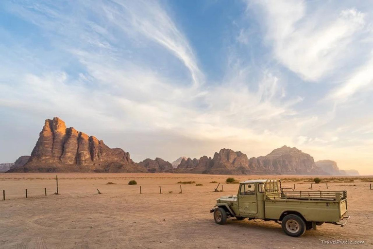 瓦迪拉姆沙漠探险之旅：超越地平线2-Hour 4x4 Safari