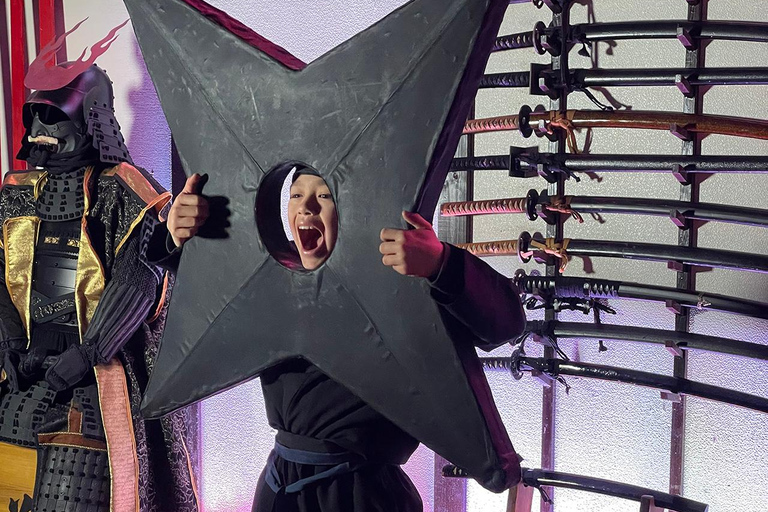 Osaka: Ninja Experience with VR Game and Costume