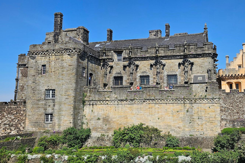 爱丁堡：私人斯特灵城堡与洛蒙德湖一日游