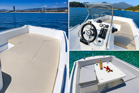 Barcelona: No license needed Boat Rental 4h Boat Rental up to 6 people