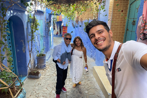 Chefchaouen: Hidden Gems Guided Tour with Mint Tea Private walking tour