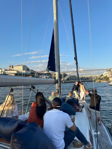 Visit Porto Daytime or Sunset Sailboat Cruise on the Douro River in Porto