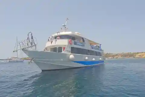 Da Trapani: Crociera in motoscafo a Favignana e Levanzo
