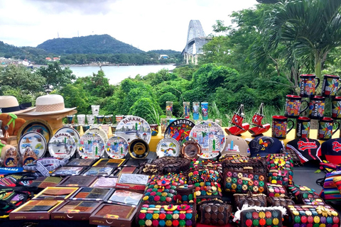 From Panama City: Biomuseo Museum, Mirador del Américas Viewpoint, and Mi Pueblito From Panama City: Biomuseo Museum, Mirador del Américas, and Mi Pueblito