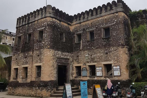 Zanzibar: Spice Farm & Stone Town Cultural Tour Tour without hotel transfer; all entry tickets included.