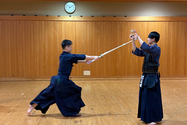 Tokio: Doświadczenie samuraja | Lekcja kendo i darmowe zdjęciaTokio: Naucz się Kendo i zostań samurajem! + Darmowe zdjęcia