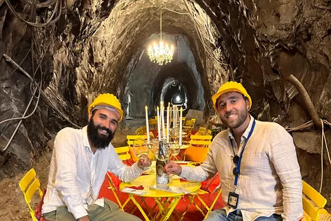 Visita ao mármore de Carrara de carrinha a partir de Lucca, Pisa ou La Spezia