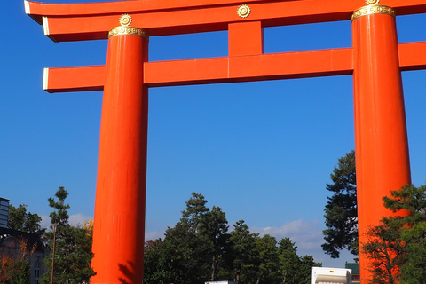 E-Bike Tour in Kyoto with Asuka, Japanese graduate student