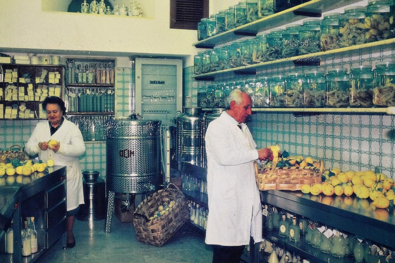 Amalfi : Visite de l&#039;usine de Limoncello avec instructeur et dégustation