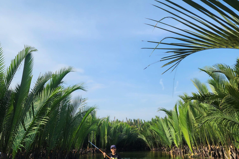 Hoi An: Viaggio in stand-up paddling all'alba per conoscere la vita locale