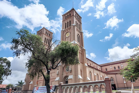 Kampala: Religious Sites Tour with Lunch & Private Transfers