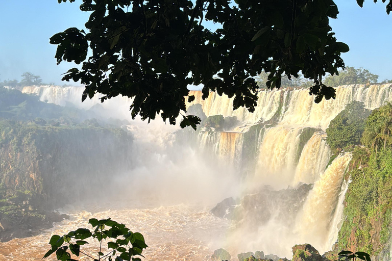 Excursión de un día a los lados brasileño y argentino de las Cataratas de Iguazú