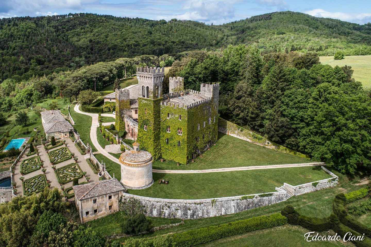 San Gimignano: video tour in dron in Toscana