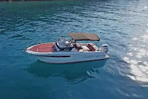 Wycieczka prywatną łodzią motorową na trzy wyspy z Dubrownika lub Cavtat