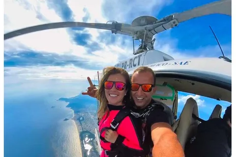 Rio de Janeiro: Skydive at Barra da Tijuca beach