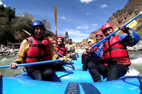 Depuis Cusco : Rafting sur la rivière Vilcanota et tyrolienneRafting sur la rivière Vilcanota et tyrolienne